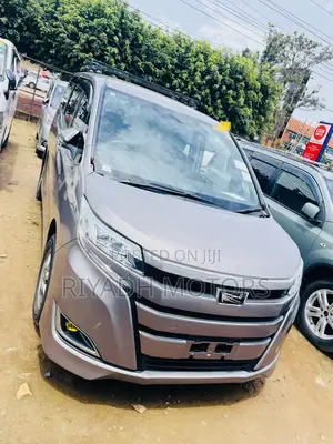 Toyota Noah 2.0 FWD (7 Seater) 2019 Gray