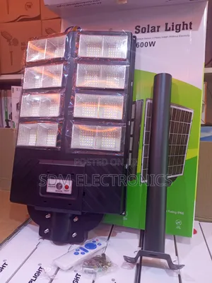600w Solar Light