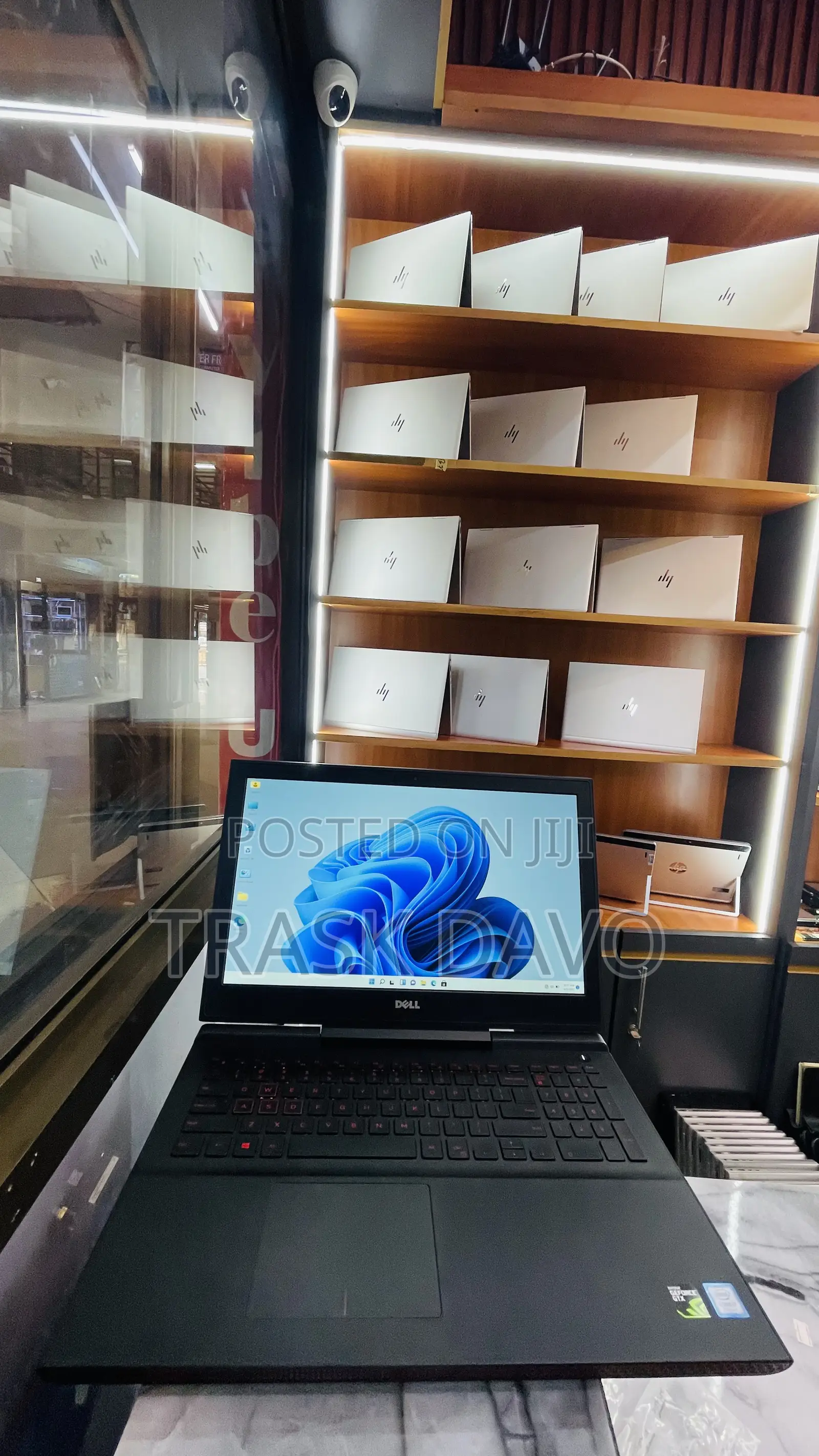Laptop Dell Inspiron 15 7577 16GB Intel Core i7 SSD 512GB