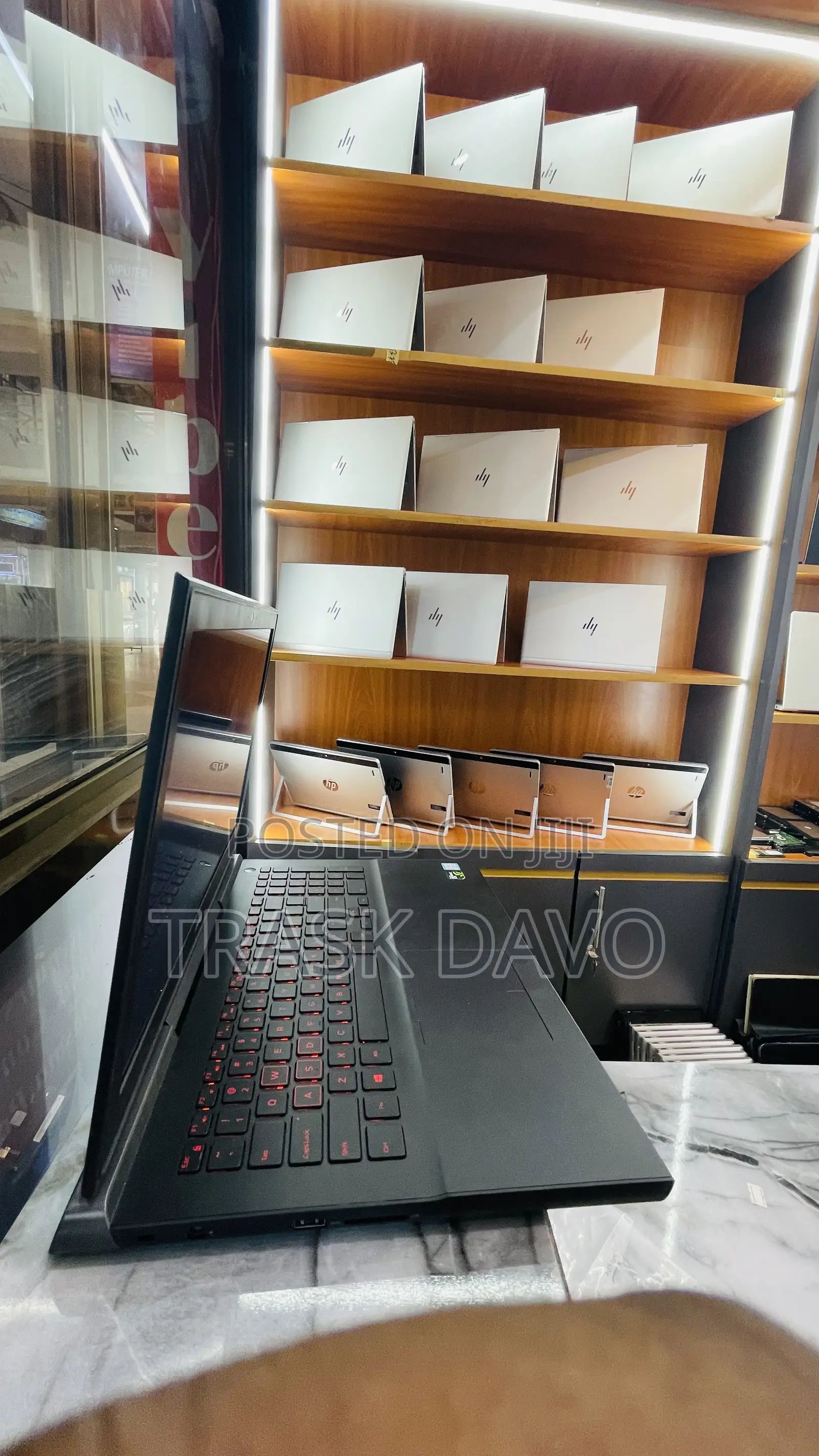 Laptop Dell Inspiron 15 7577 16GB Intel Core i7 SSD 512GB