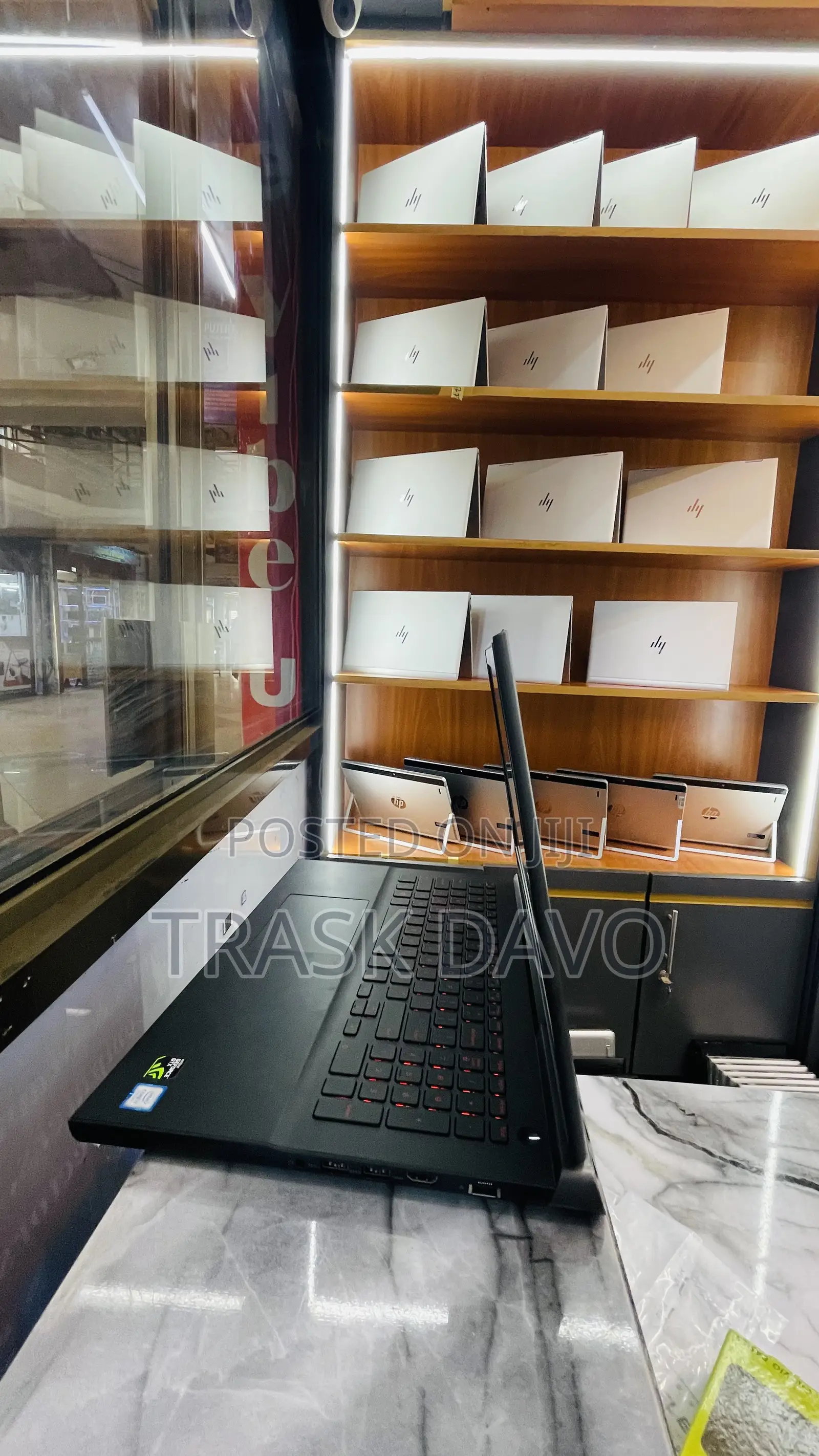 Laptop Dell Inspiron 15 7577 16GB Intel Core i7 SSD 512GB