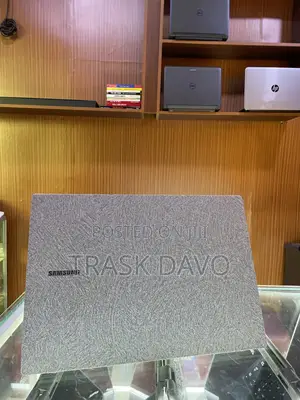 Laptop Samsung Galaxy Book4 8GB Intel Core i3 SSD 256GB