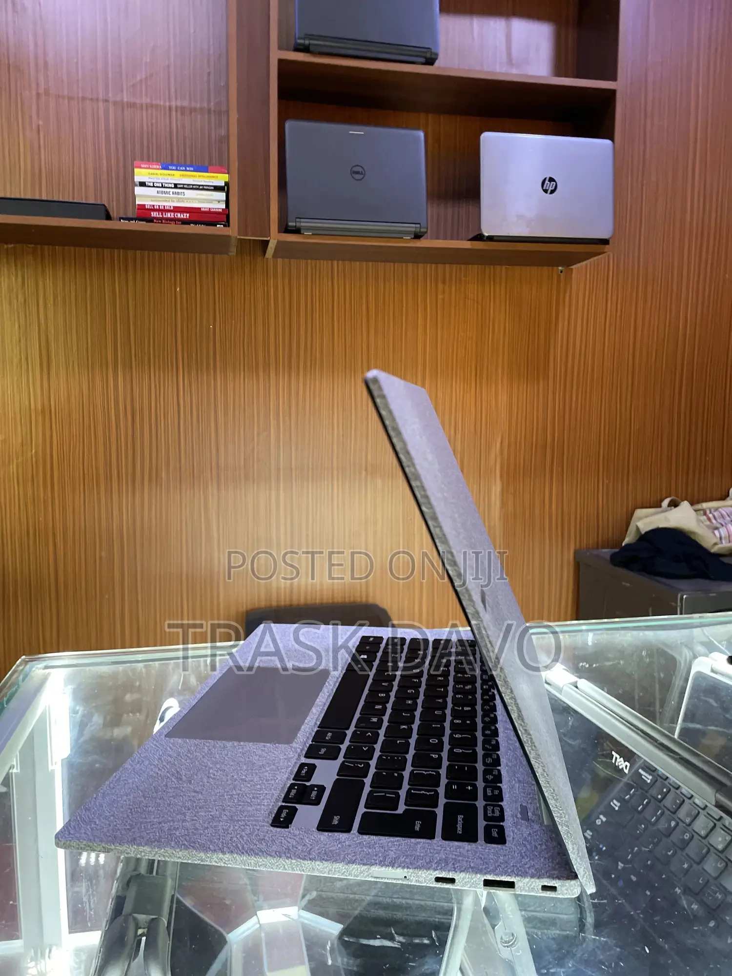 Laptop Samsung Galaxy Book4 8GB Intel Core i3 SSD 256GB