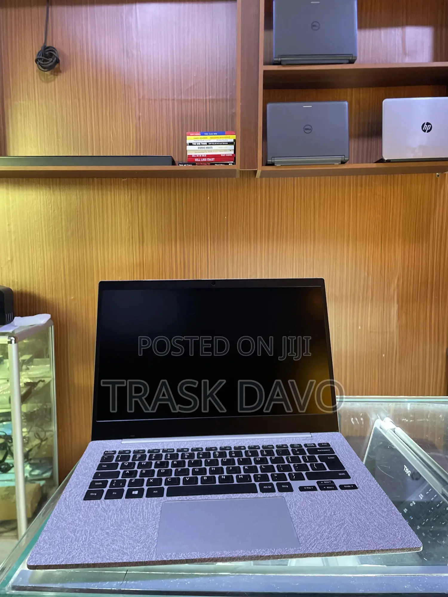 Laptop Samsung Galaxy Book4 8GB Intel Core i3 SSD 256GB