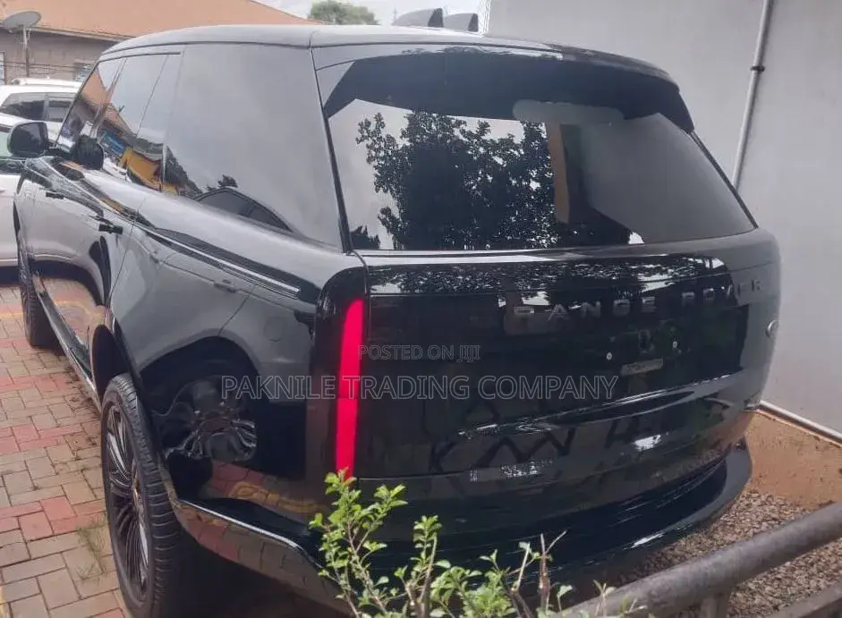 Land Rover Range Rover 2023 Black