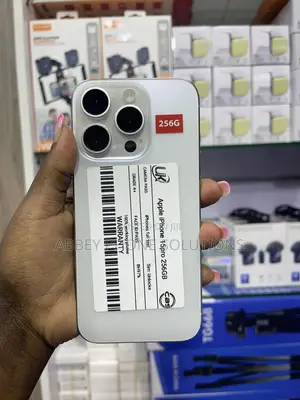 Apple iPhone 15 Pro 256 GB White