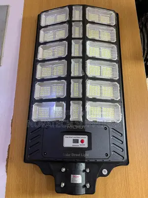 Powerful 2800w Solar Street Light – Strong Inbuilt Lithium Battery