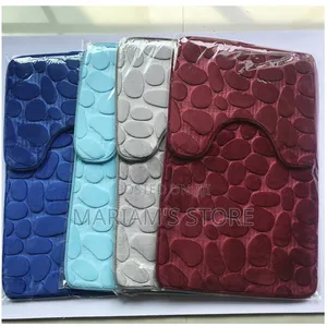 Non-Slip, Patterned Bathroom Mats for Waterproof Backing