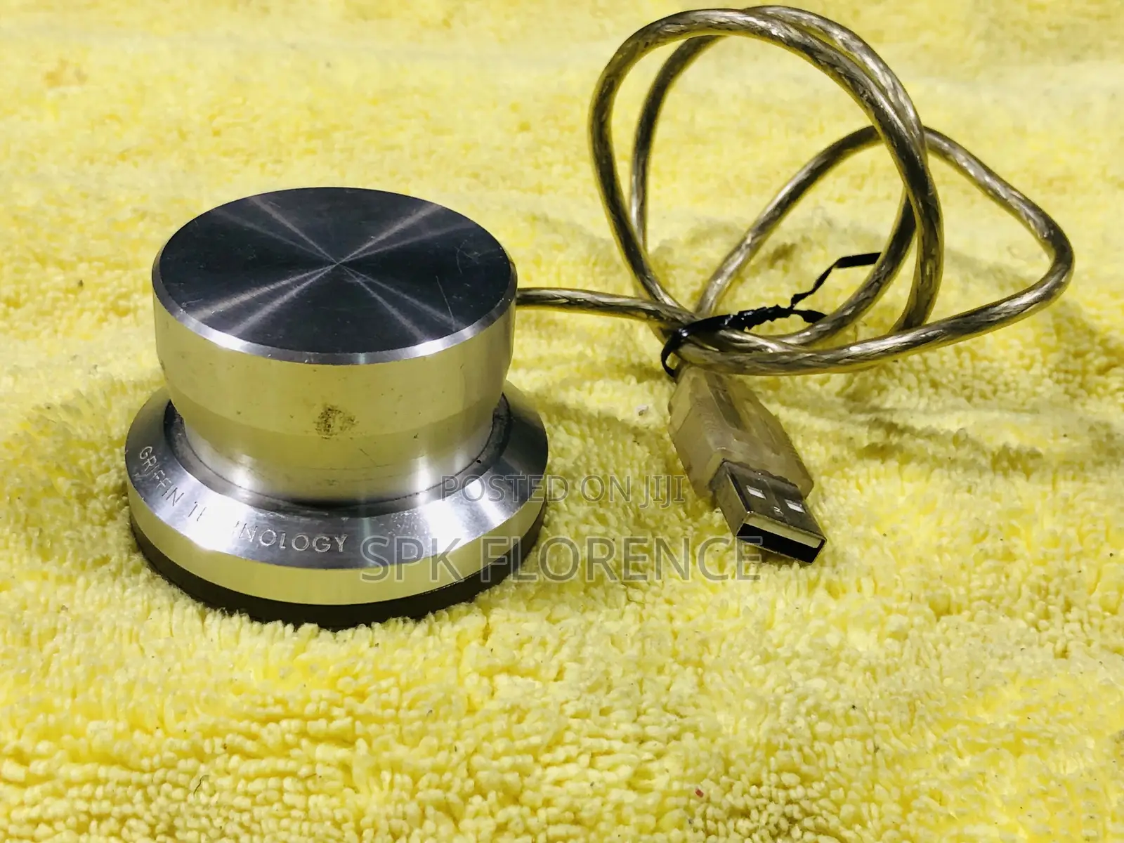 Griffin Technology Powermate Usb Multimedia Controller.