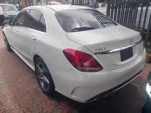 Mercedes-Benz C200 2016 White