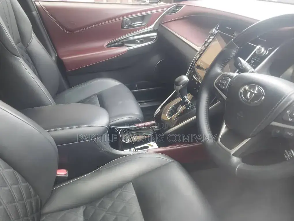 Toyota Harrier 2019 White
