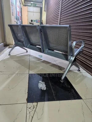 Second Hand Heavy Duty 3 Seater Waiting Chair