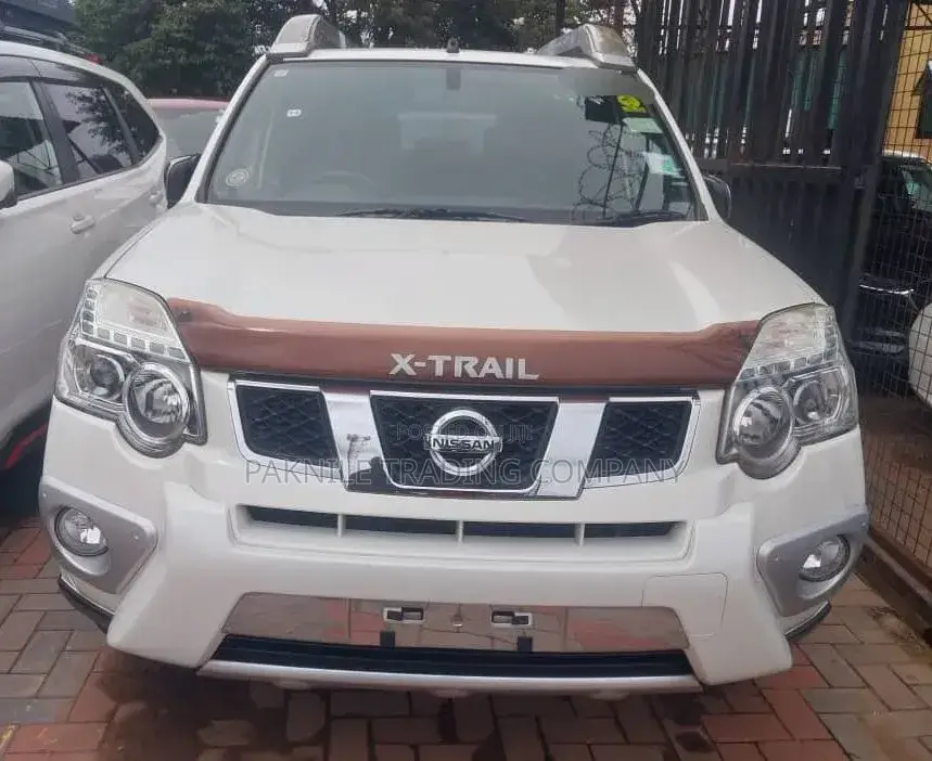 Nissan X-Trail 2013 White