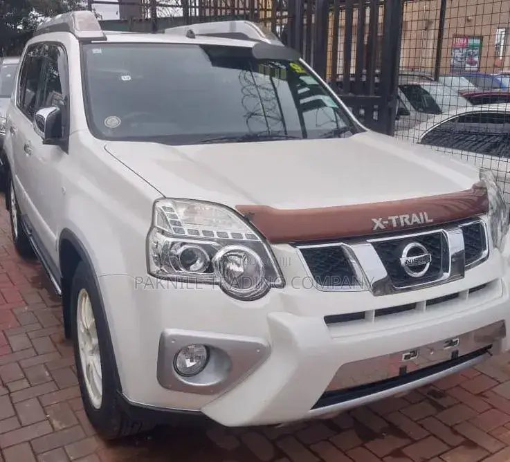 Nissan X-Trail 2013 White