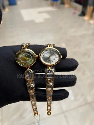 Gedi Women's Dress Watch Oval Face Gold Bracelet Watch