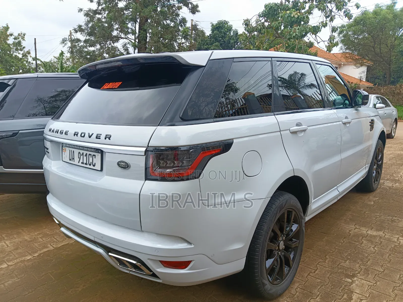 Rover 200 2022 White