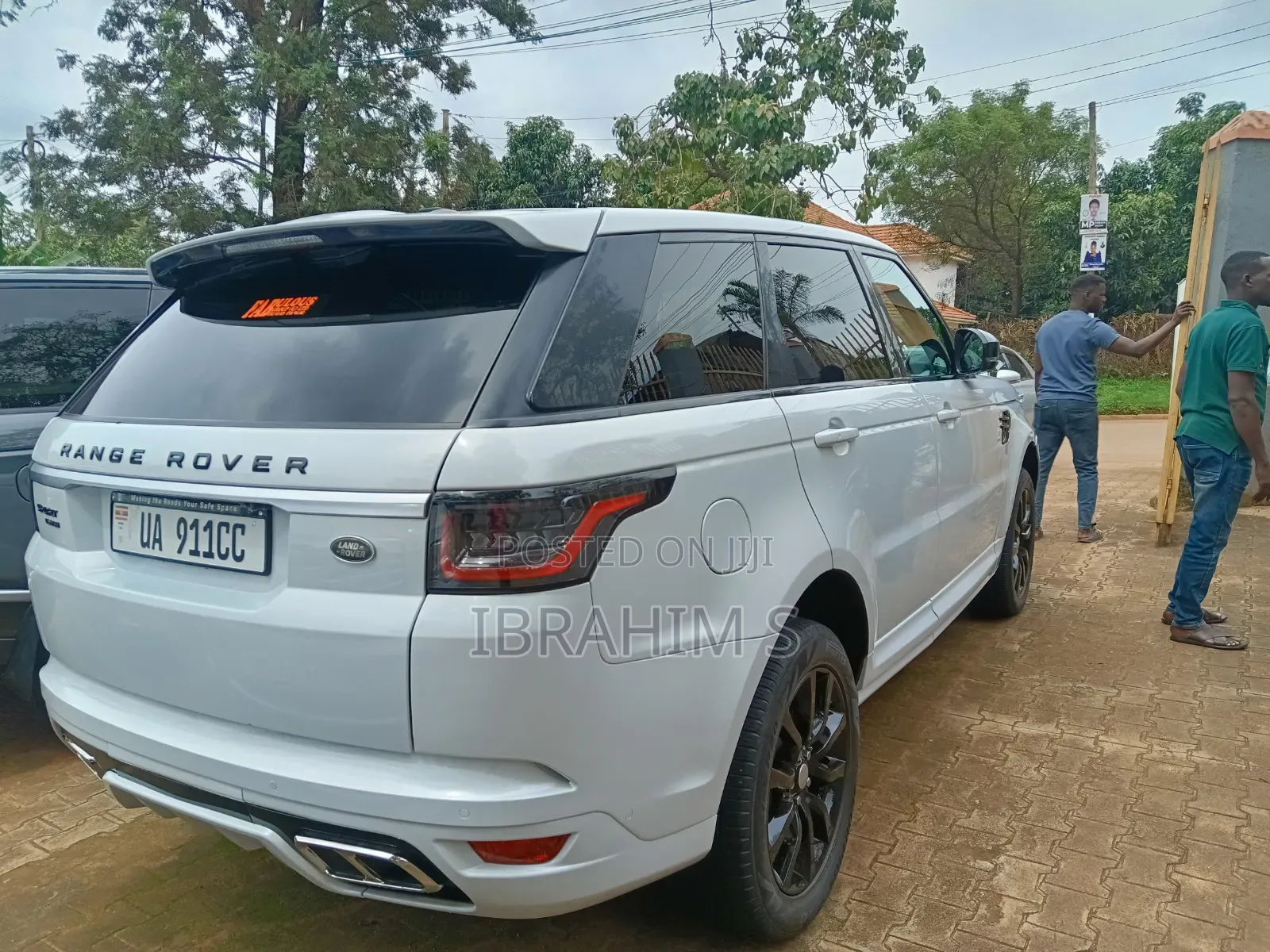 Rover 200 2022 White