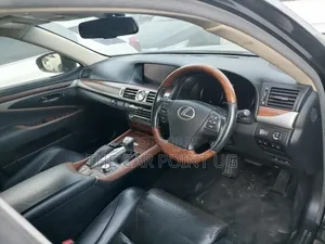 Lexus LS 460 AWD 2013 Black