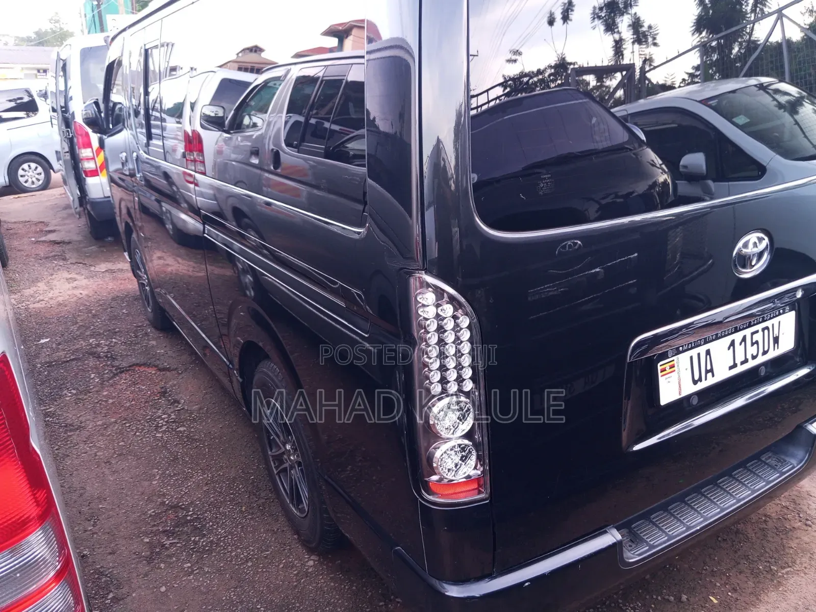 New Toyota HiAce 2012 Black