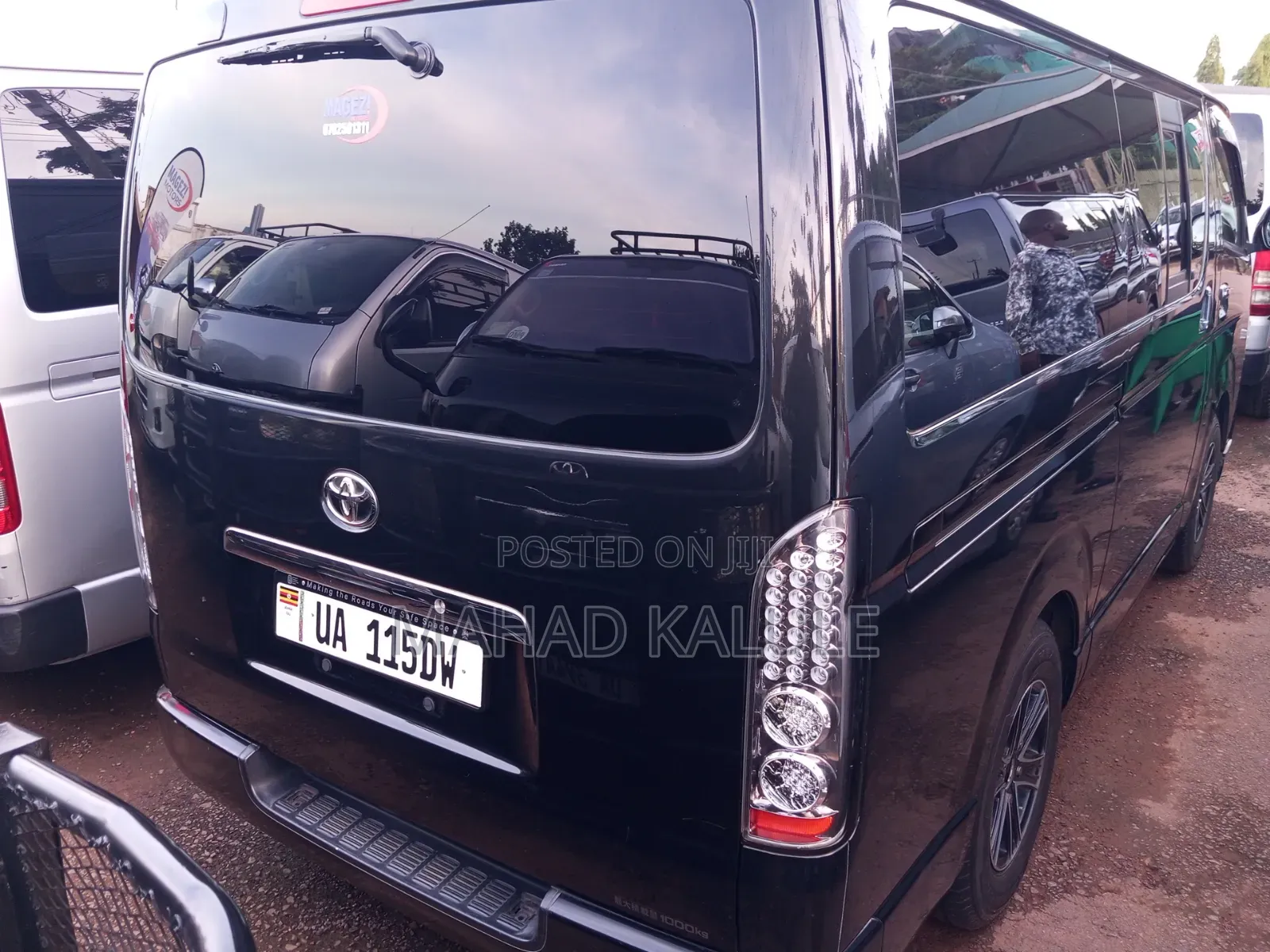 New Toyota HiAce 2012 Black