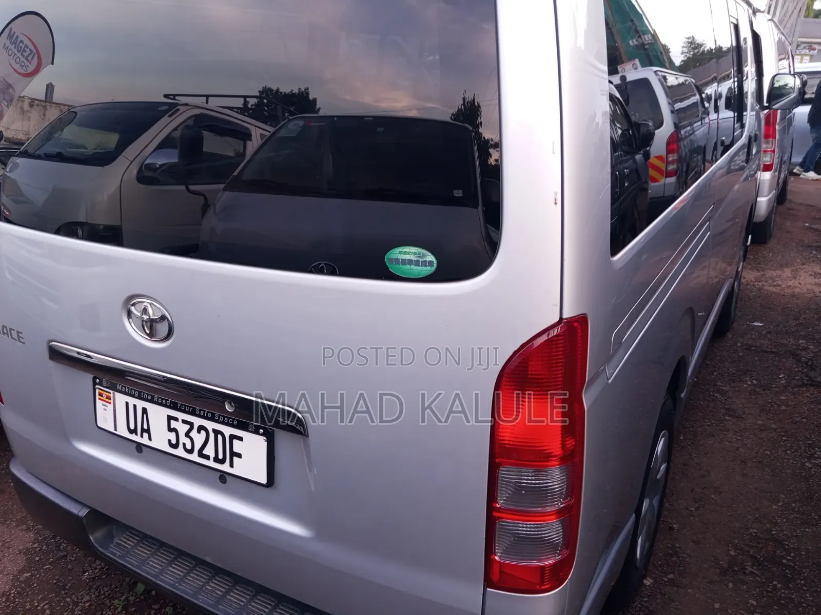 New Toyota HiAce 2012 Silver