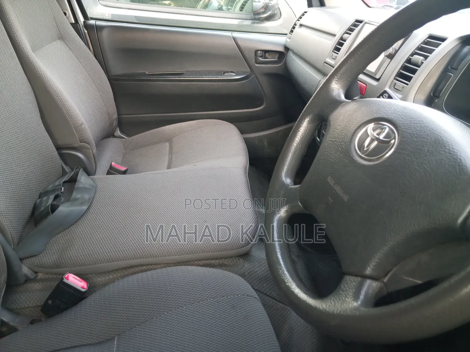 New Toyota HiAce 2012 Silver