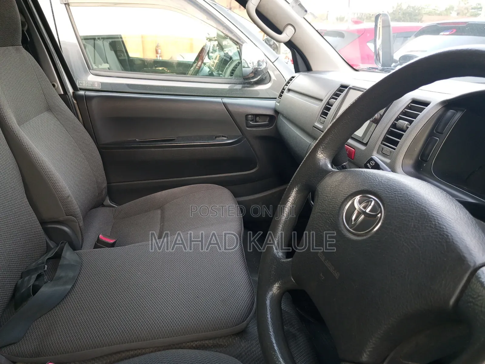 New Toyota HiAce 2012 Silver