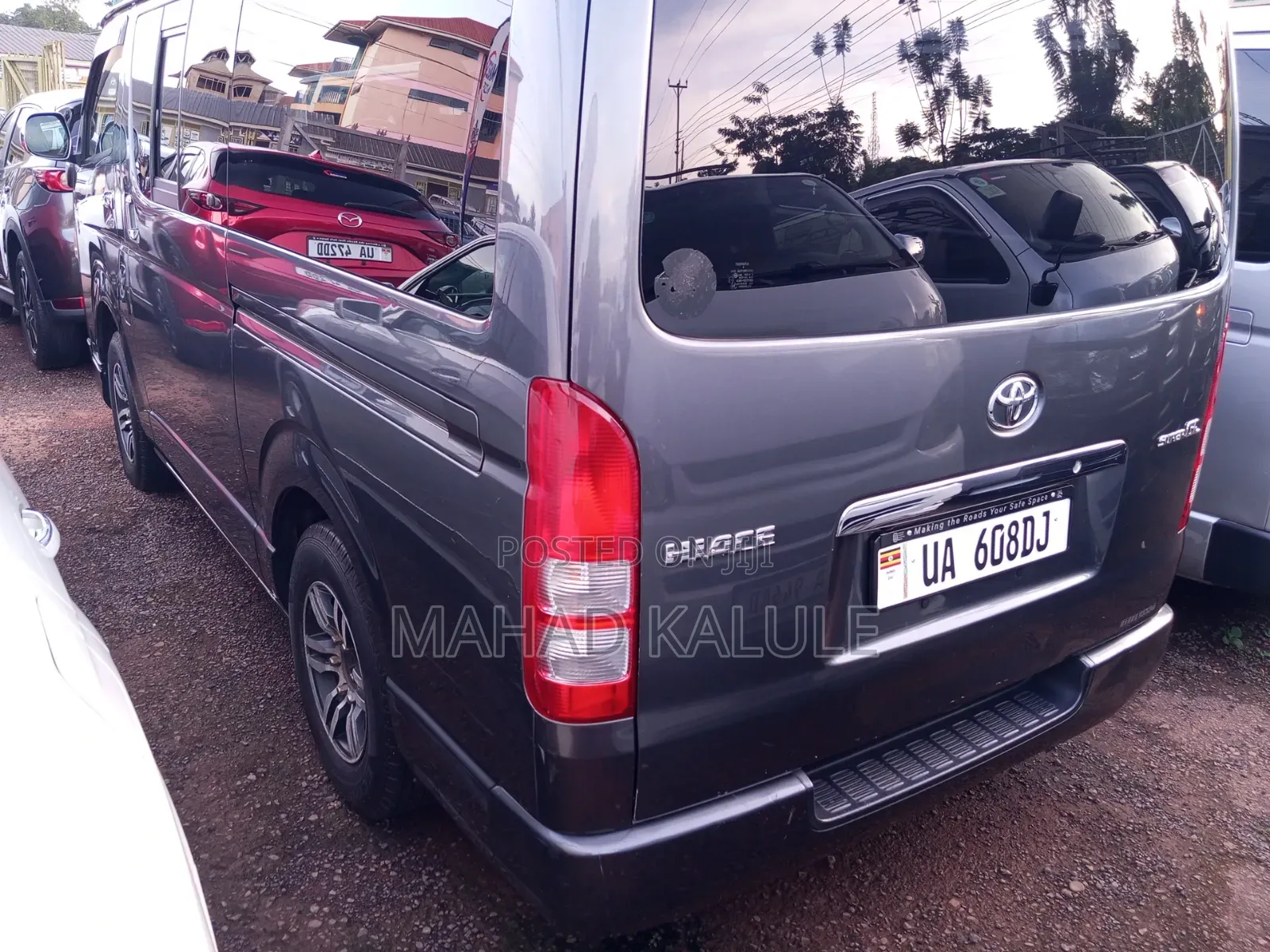 New Toyota HiAce 2012 Black