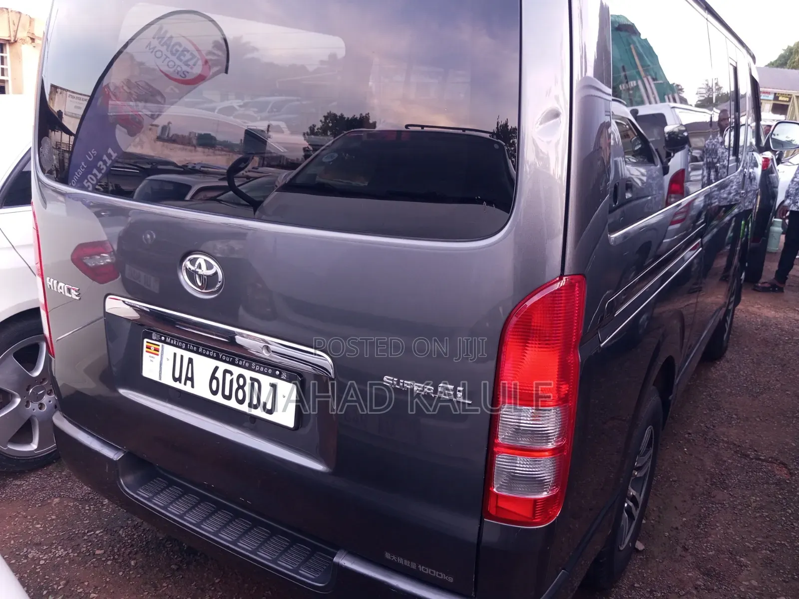 New Toyota HiAce 2012 Black