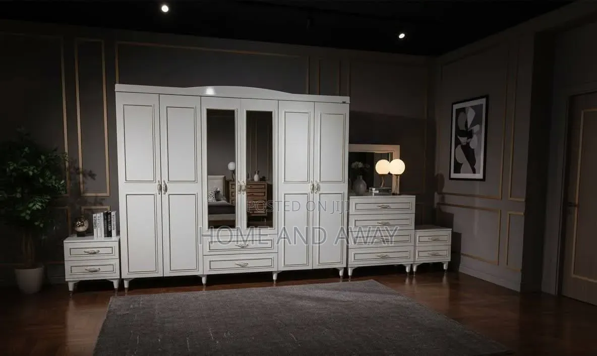 Modern Closet Sets