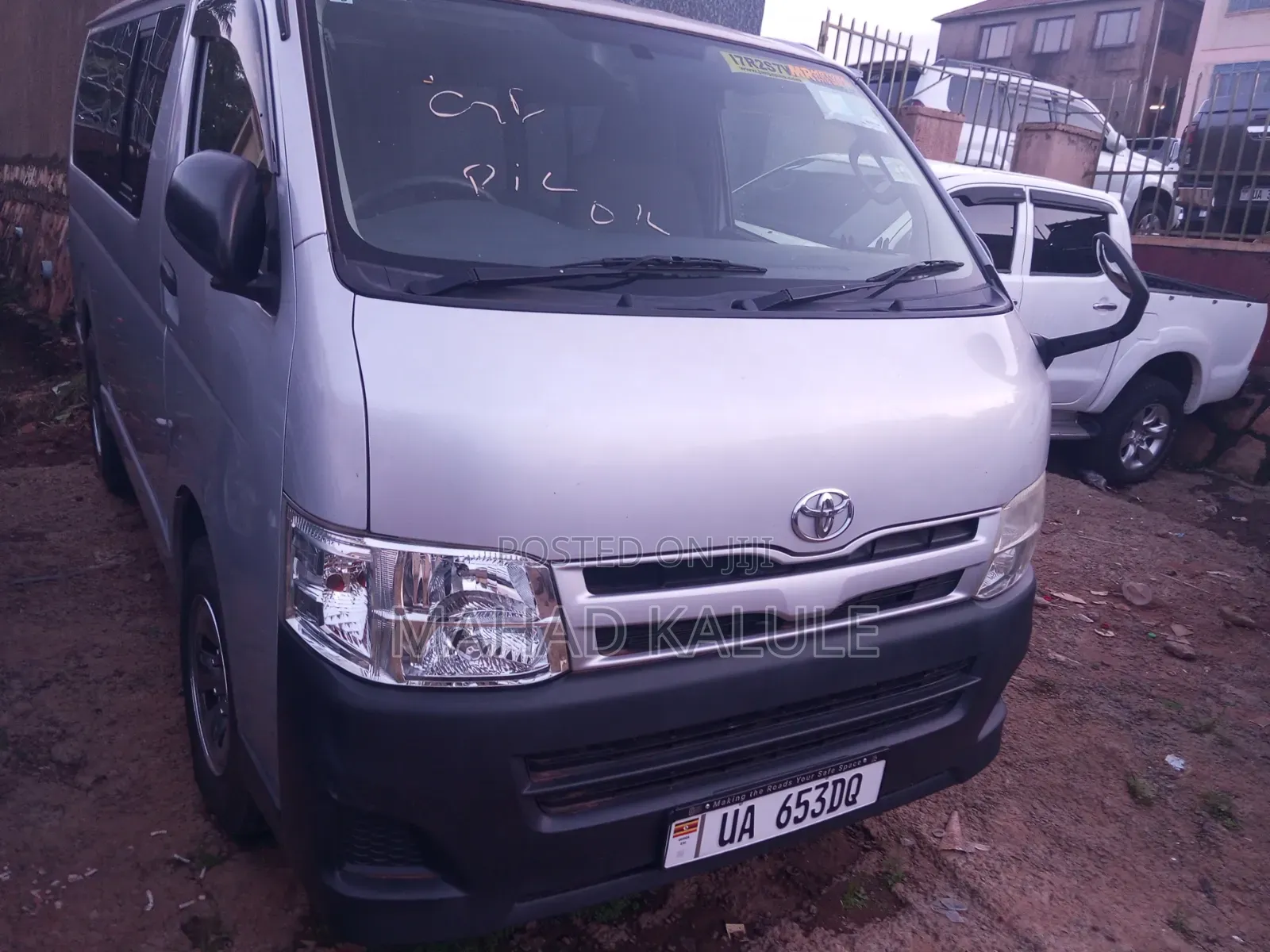 New Toyota HiAce 2010 Silver