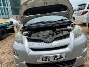 Toyota IST 2009 Silver