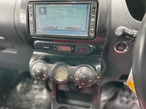 Toyota IST 2009 Silver