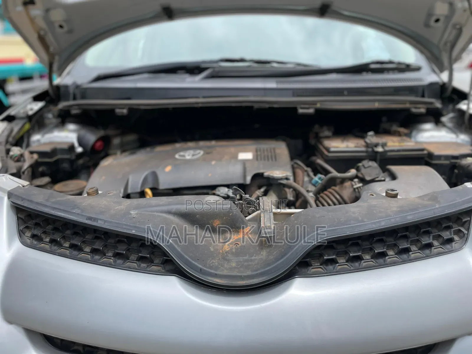 Toyota IST 2009 Silver