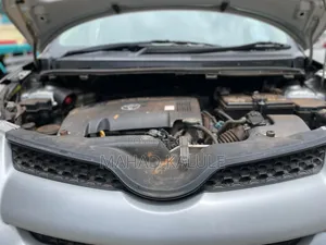Toyota IST 2009 Silver