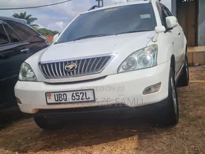 Toyota Harrier 2008 White