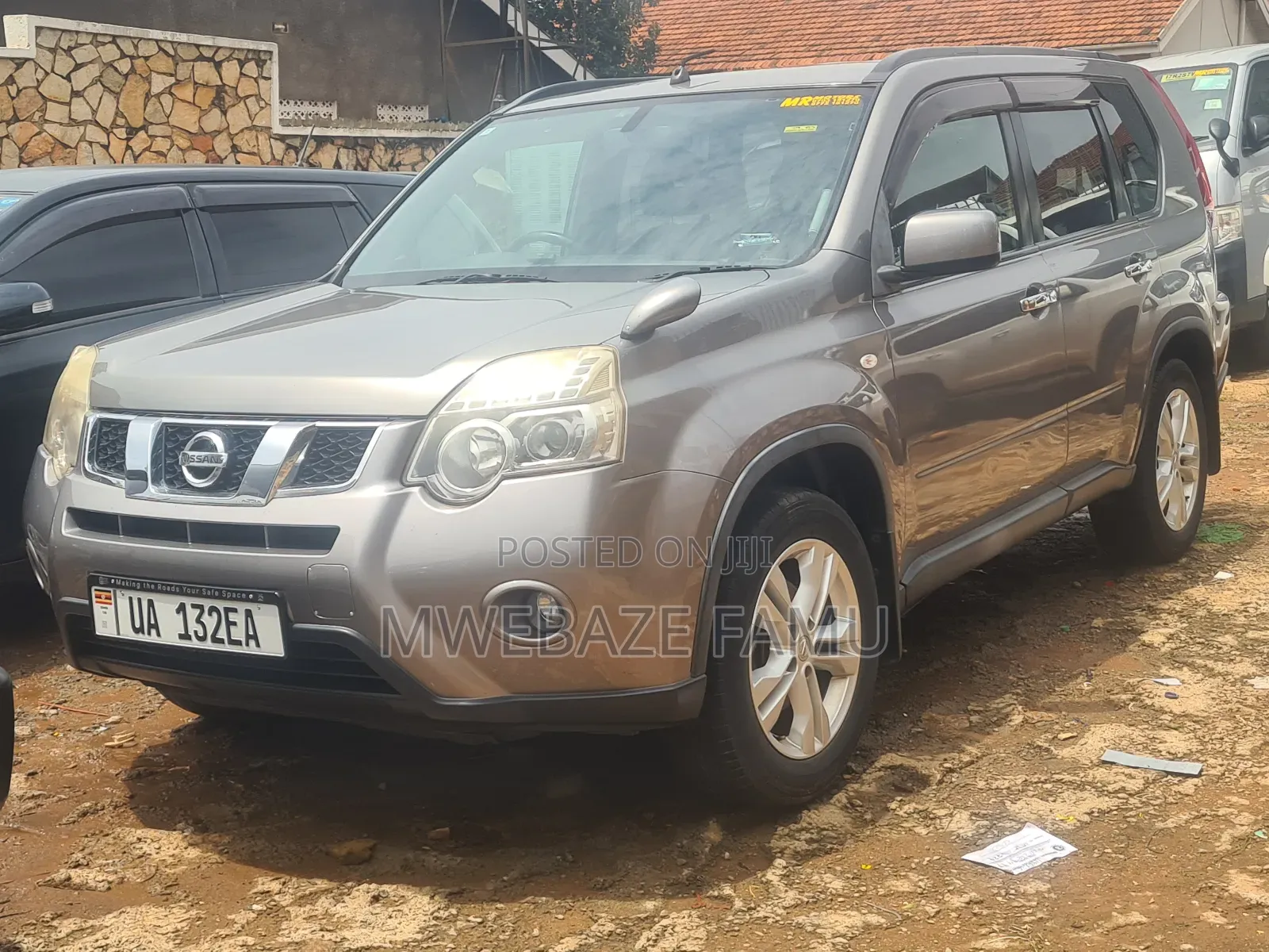 Nissan X-Trail 2010 Gray
