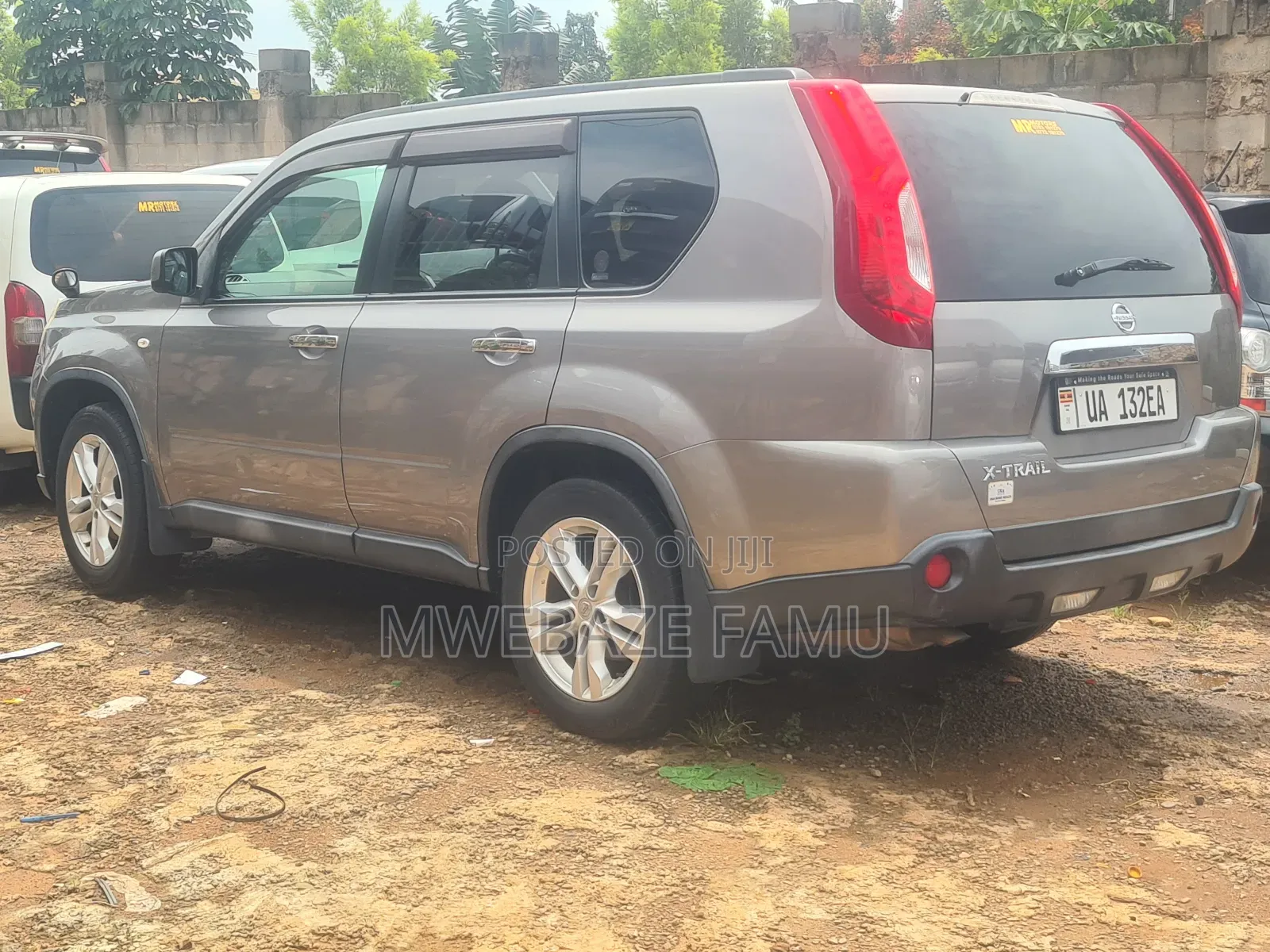 Nissan X-Trail 2010 Gray