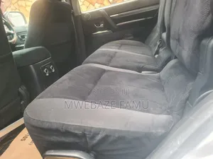 Mitsubishi Pajero 2010