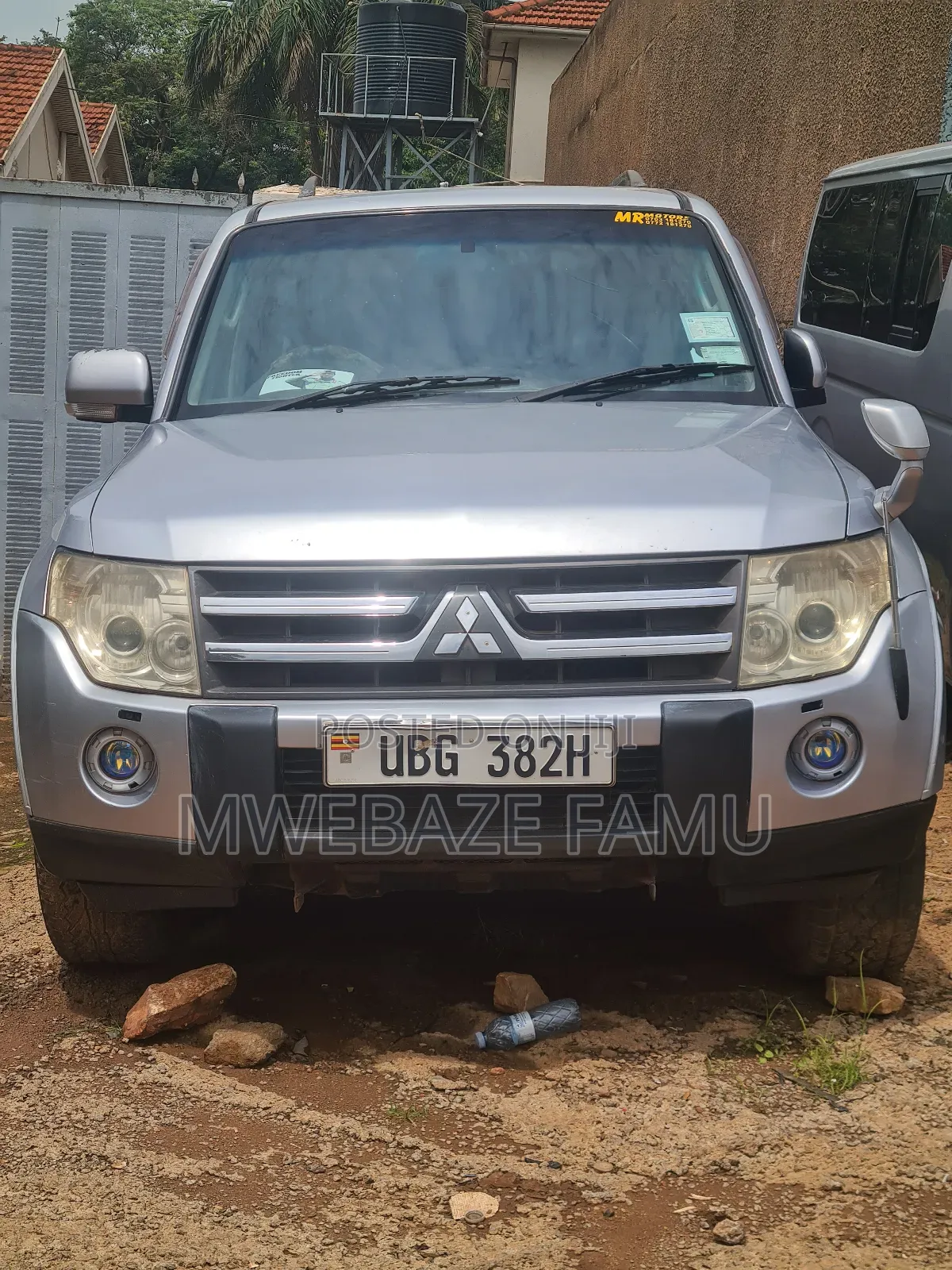 Mitsubishi Pajero 2010