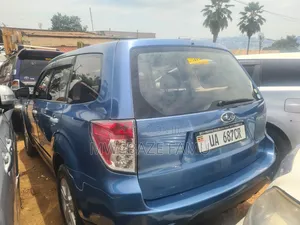 Subaru Forester 2010 Blue