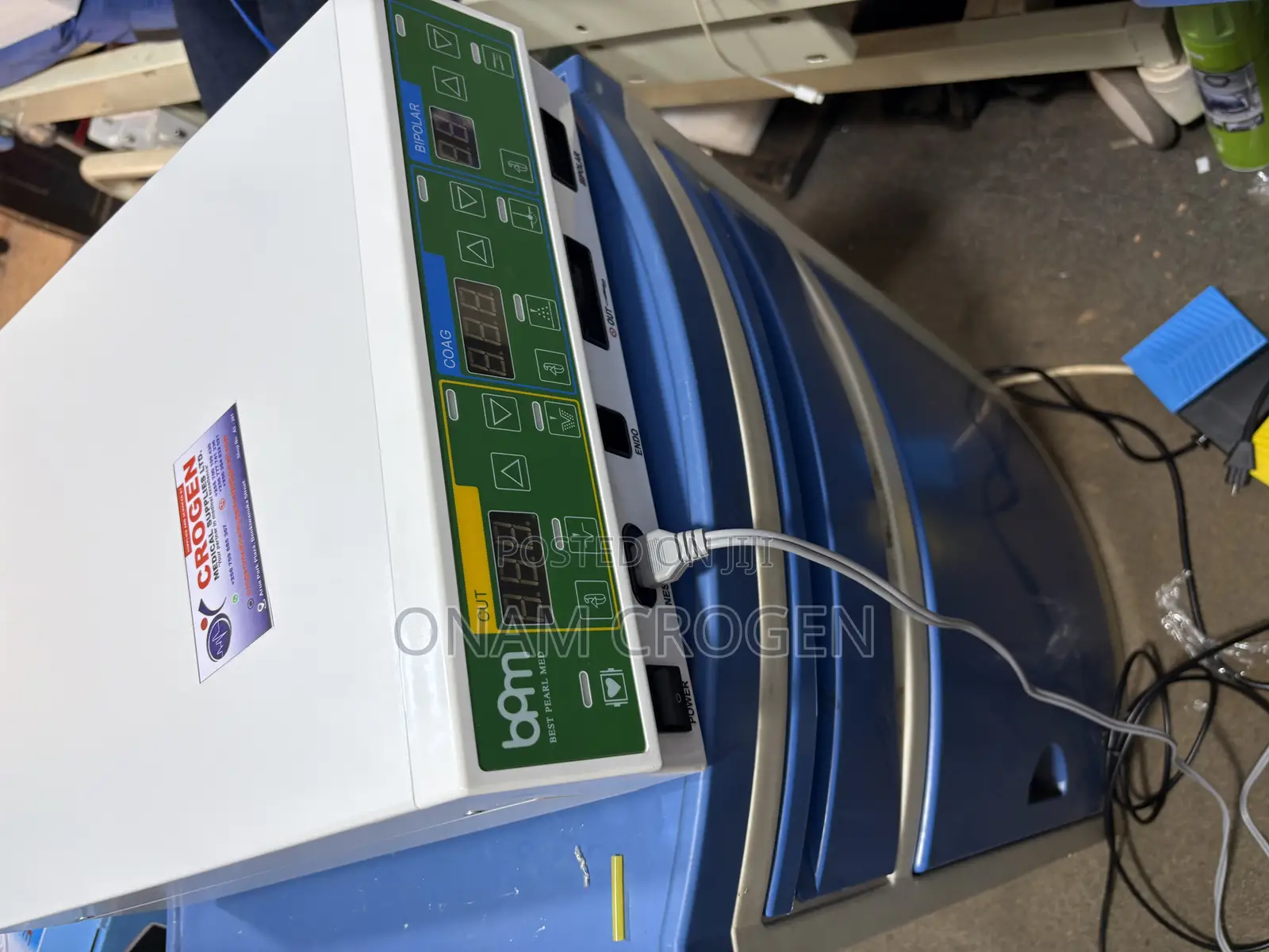 Diathermy Machine (Re-Usable Pads)