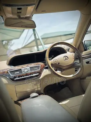 Mercedes-Benz S-Class 2012 Black