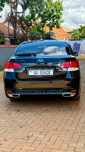 Subaru Legacy 2011 Black