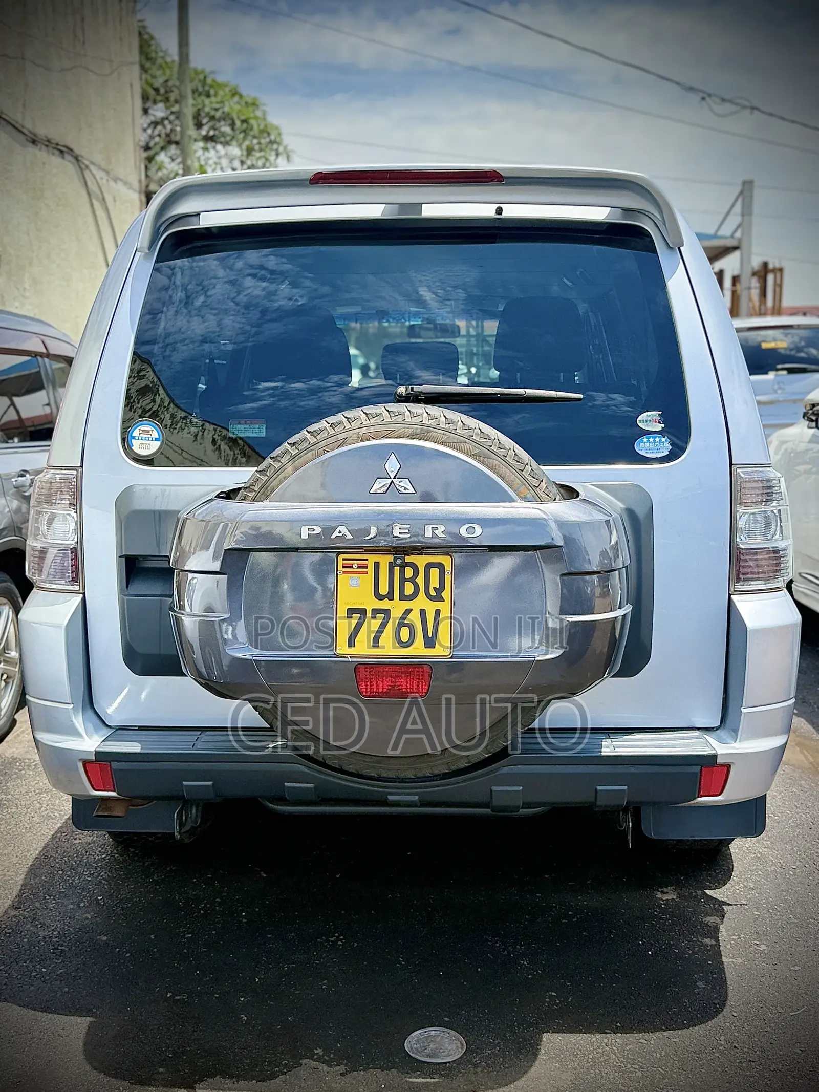 Mitsubishi Pajero 2010 Black