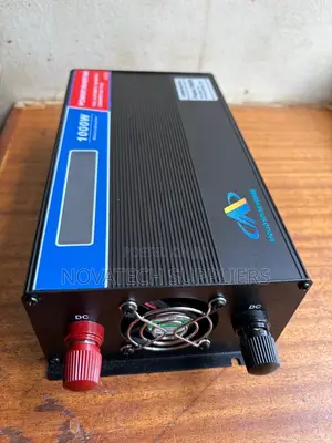 Apollo 1000w Solar Inverter – Pure Sine Wave With Display Screen