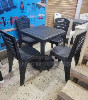 Outdoor Cottage Plastic Dinning Table ~ 4 Seater