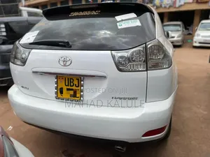 Toyota Harrier 2008 White