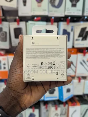 Samsung Galaxy Buds 4 Earbuds