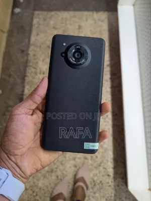 Sharp Aquos R7 256 GB Black